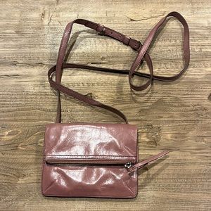 Excellent condition: Hobo small cross-body purse/wallet (faux leather)